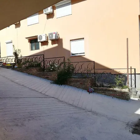 Ruza Apartments Kotor Exterior photo